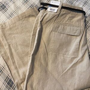 Liz Claiborne crop flax 55% linen 45% cotton